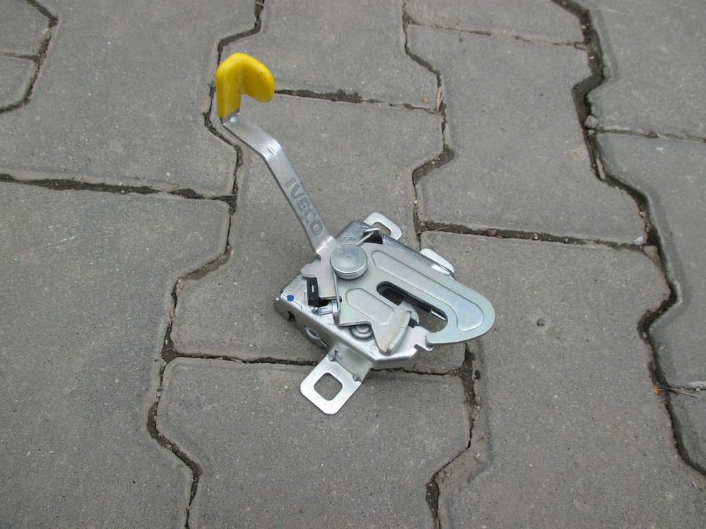 фото №1, Замок капот iveco daily 2014-