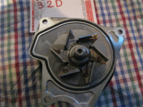 фото №2, Насос wody mitsubishi pajero 3.2d