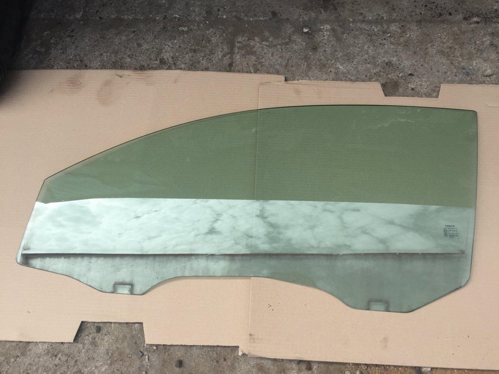 фото №1, Скло ліва бічна двері передня volvo c30 2009