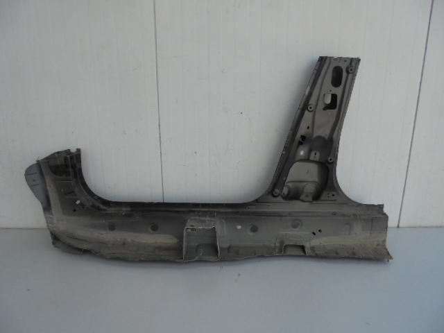 фото №5, Nissan juke порог правый блок двигателя обшивка порог