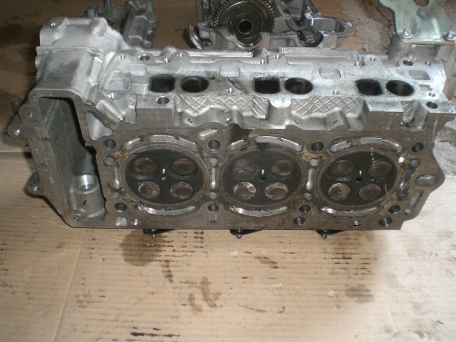 Головка валы mercedes 3,2cdi r6420163601 Цена