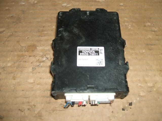 фото №1, Toyota prius plus + модуль блок управления 89535-76011