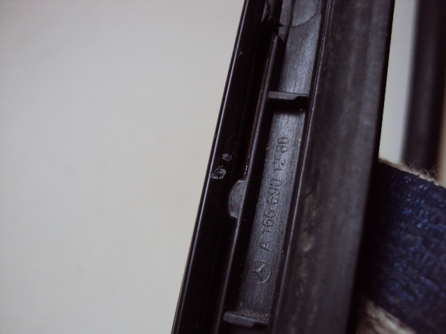 фото №5, Прокладка стекло передней правая mercedes ml w166