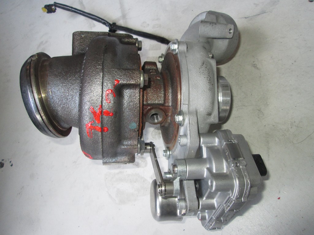 фото №1, Турбонагнетатель jeep compass 2.2 d 14r a6510900286