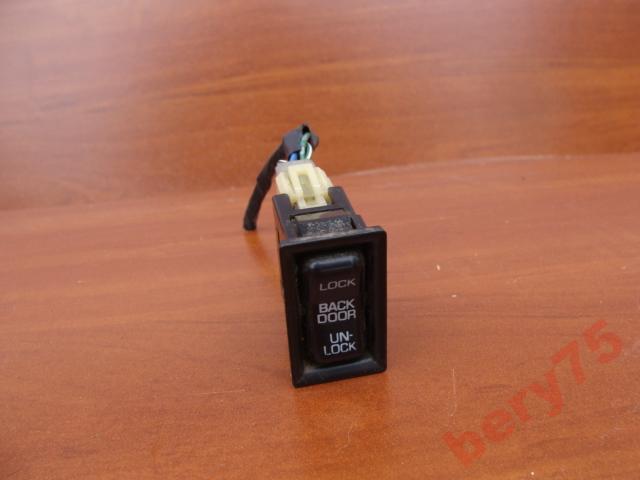 фото №1, Daihatsu rocky 98r перемикач вимикач кнопка