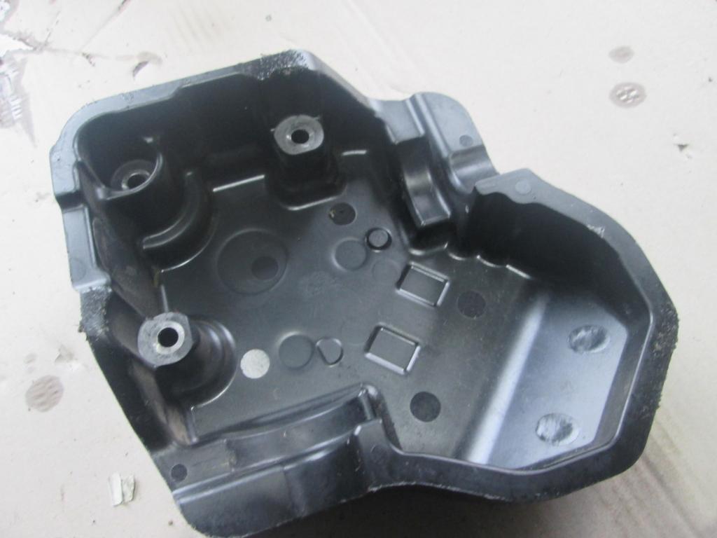 фото №1, Корпус защита lancia thema 3.0d