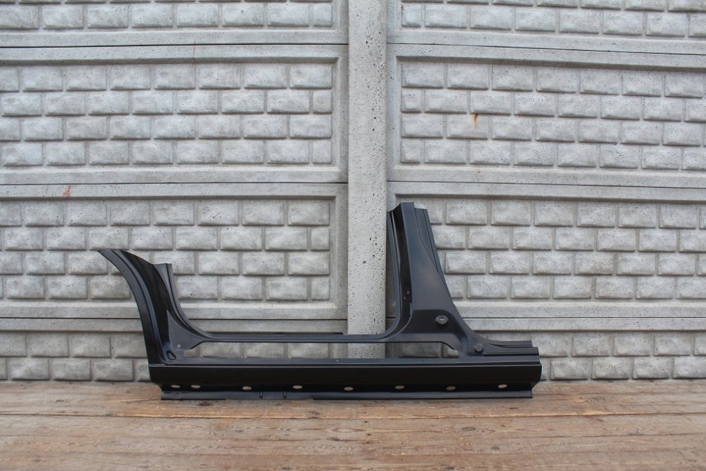 фото №1, Поріг блок двигуна правий mazda 5 ii 10-15