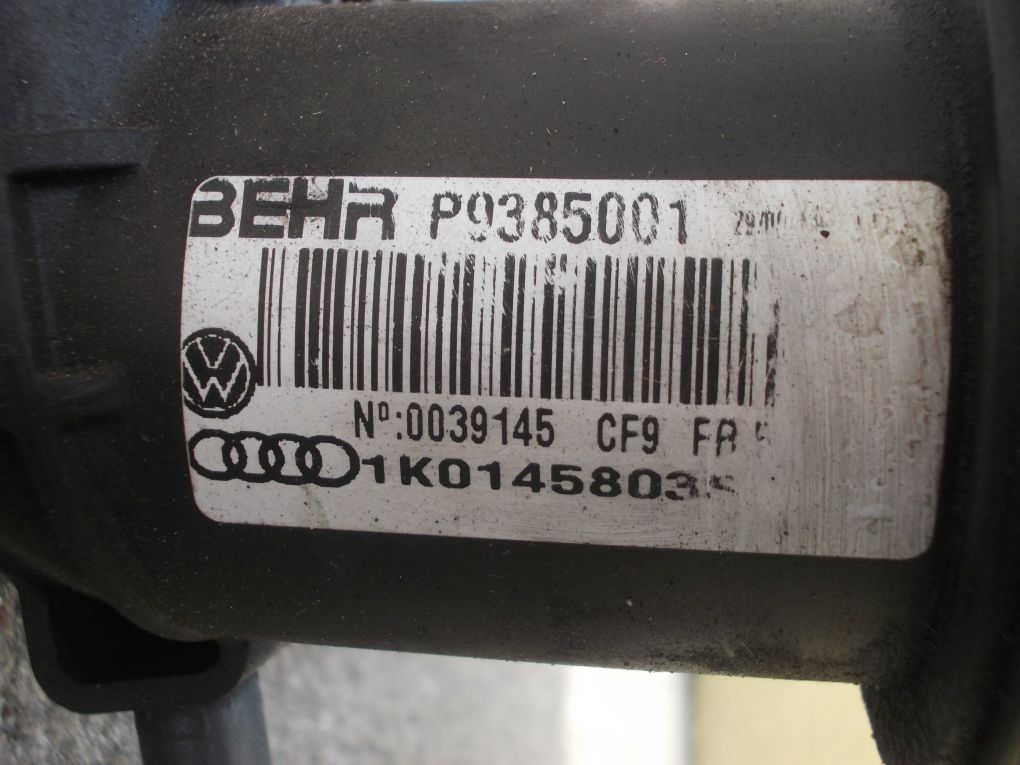 Audi a3 golf 5 touran leon 1k0 інтеркулер в Україні