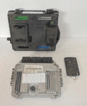 фото №1, Scenic 3 1.9 бортовий комп'ютер набір стартовий 237100055r