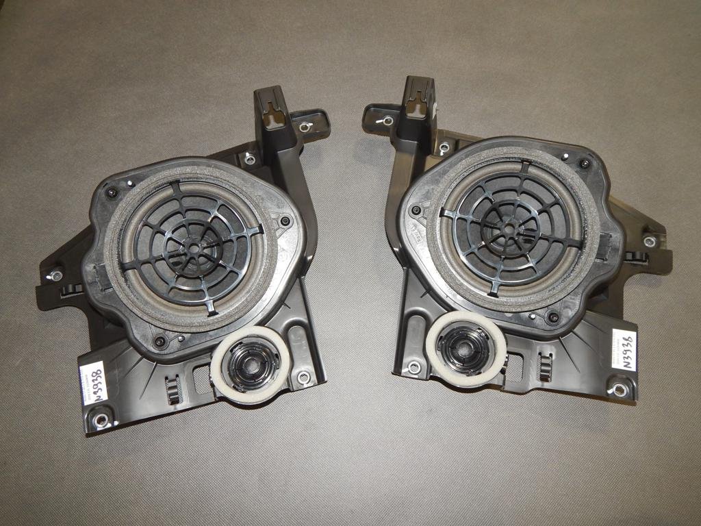 фото №1, Audi tt 8s динамик обшивка задняя 8s0035411a