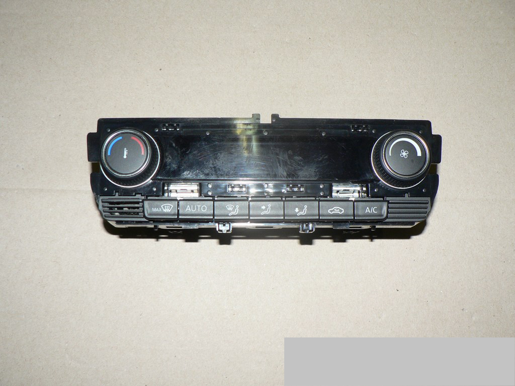 фото №1, Dw vw polo 6c панель кондиционера 6c0907044