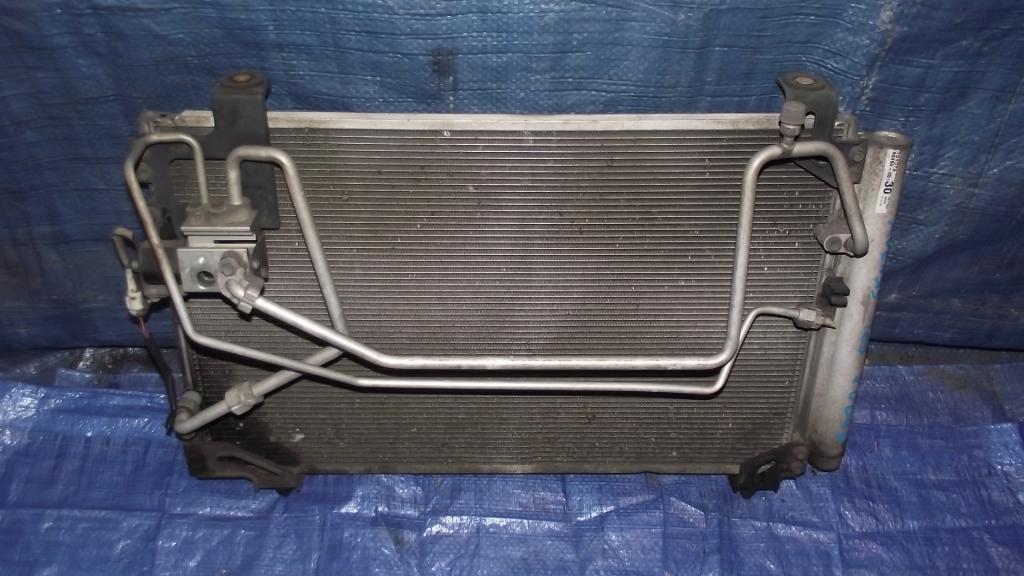 фото №5, Avensis t25 2.0d 03-06 радіатор комплект радіатор