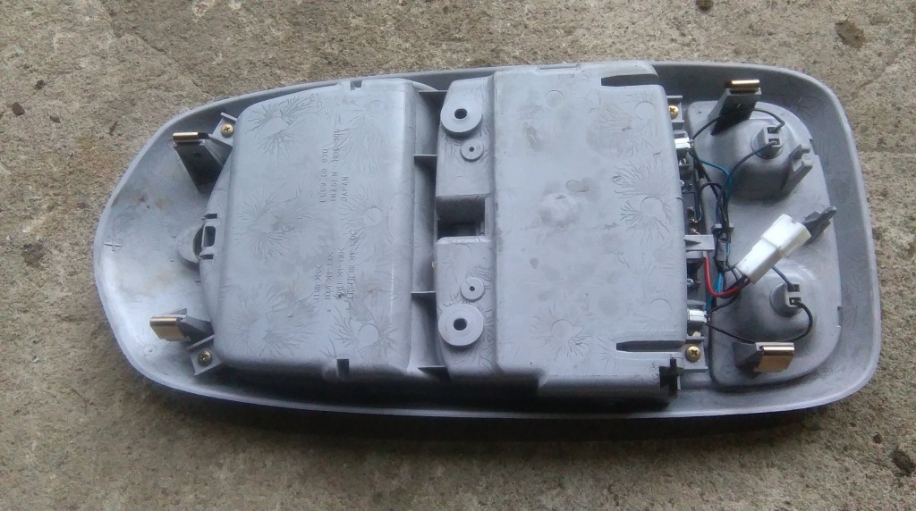 фото №2, Mazda mpv лампа освещение