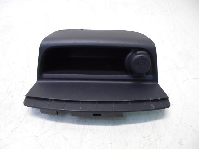 фото №1, Разъём прикуривателя peugeot 2008