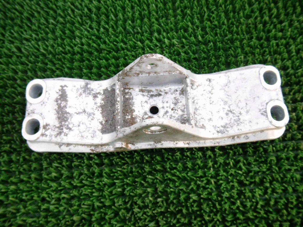 фото №1, Carrera 911 996 кронштейн кронштейн 99637534302