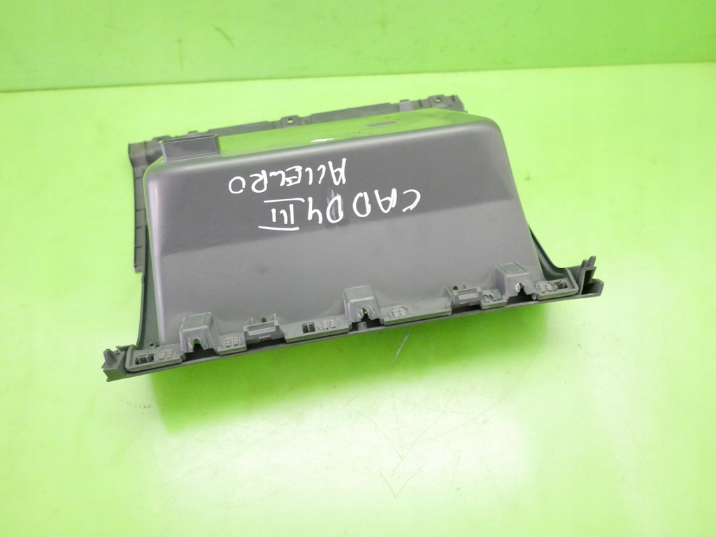 фото №7, Бардачок перед правий пасажира vw caddy iii 2k 03-10