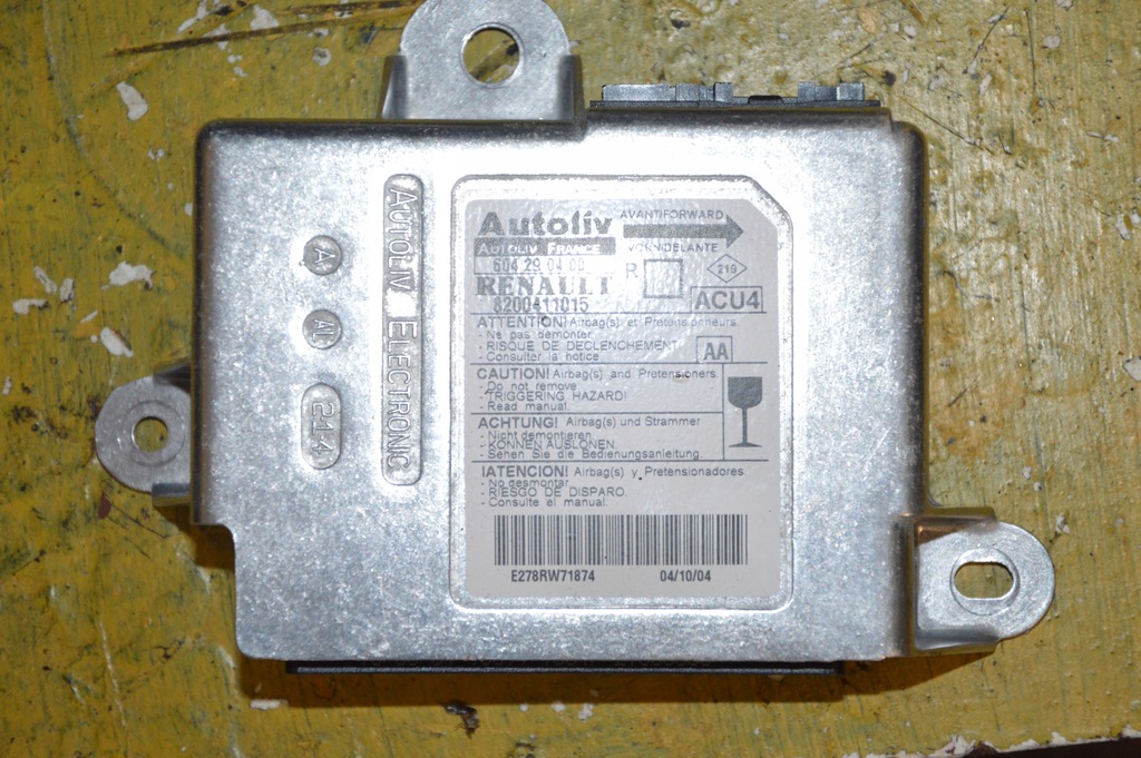 фото №1, Датчик подушка безопасности renault scenic ii 8200411015