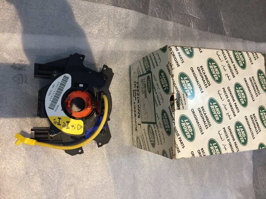 фото №1, Land rover range rover pas безпеки r задня