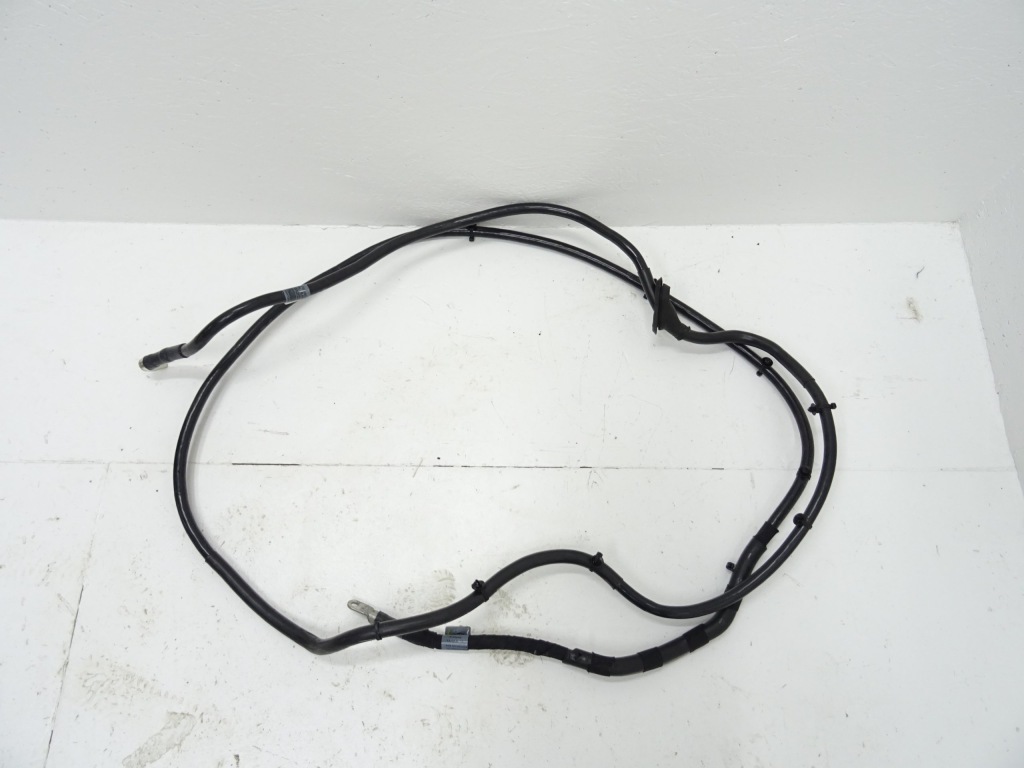 фото №1, Vw arteon шланг аккумулятор клемма 3q0971227d