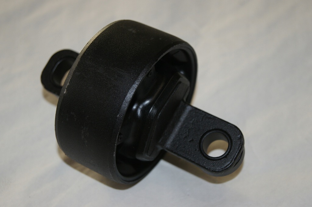 фото №1, Втулка рычага задняя продольный hyundai ix35 правая