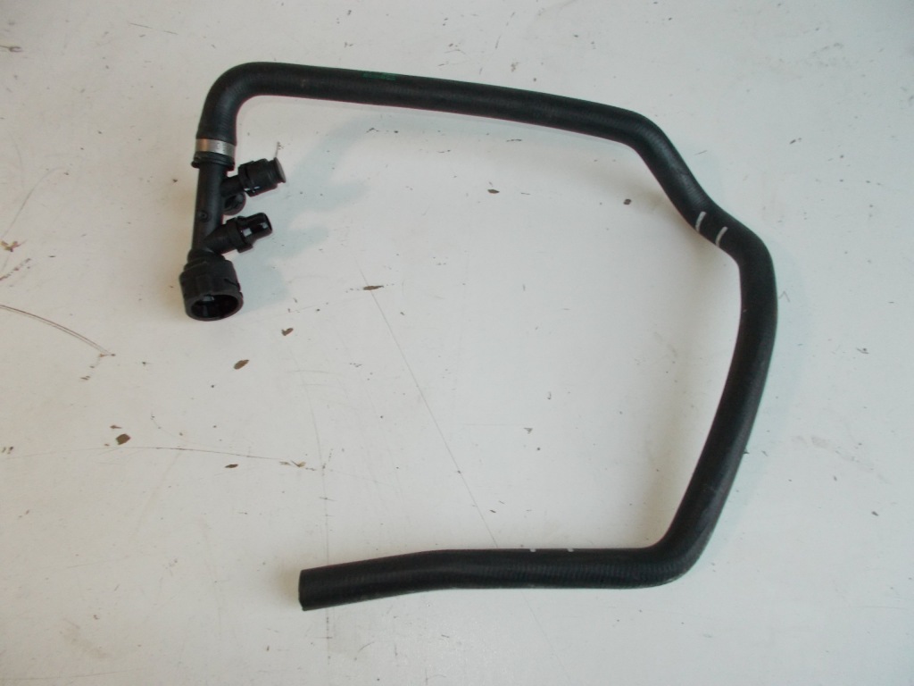 Купити Bmw оригінальний номер 8514071 шланг труба патрубок води