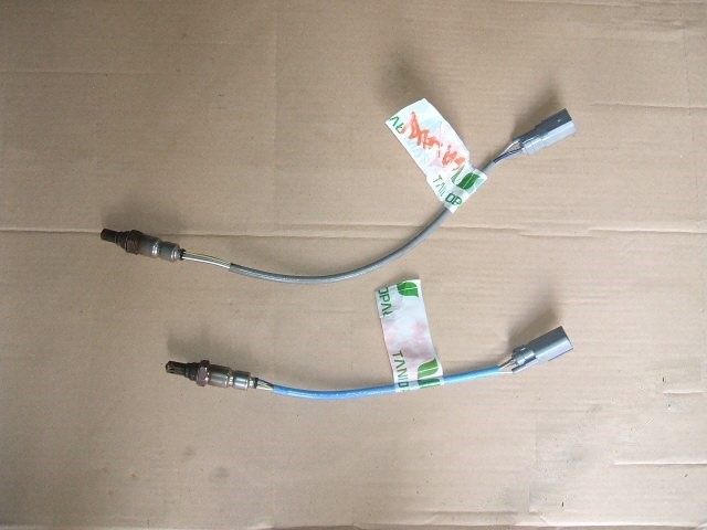 фото №1, Ford 2.0tdci датчик лямбда-зонд нижня ds7a-9y460-db