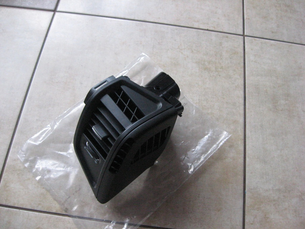 фото №2, Решітка обдув - права - mercedes actros mp4 !!!