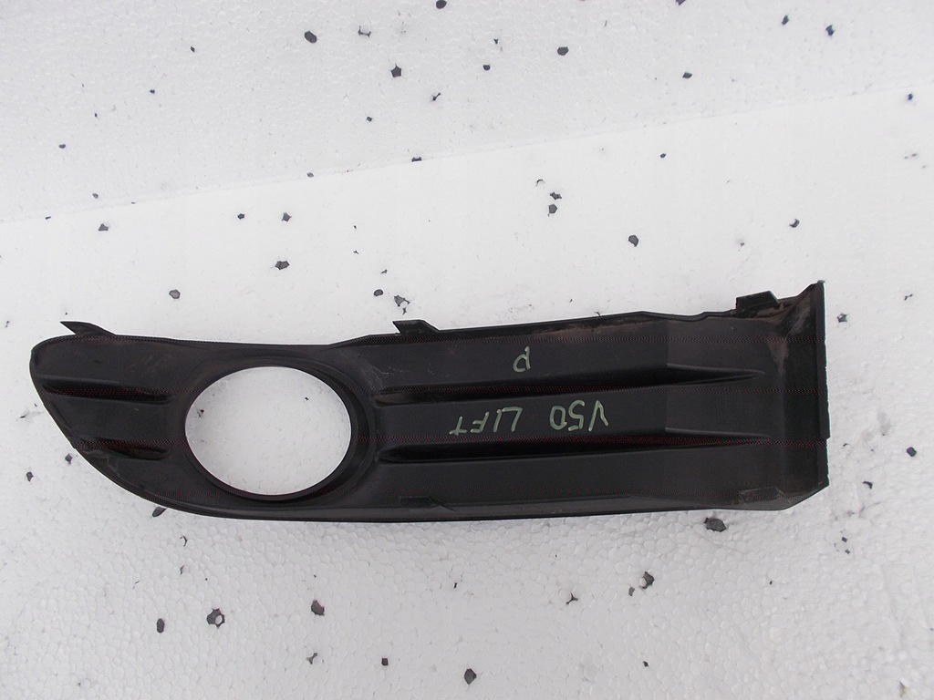 фото №7, Решётка радиатора решётка правая бампера volvo s40 07-