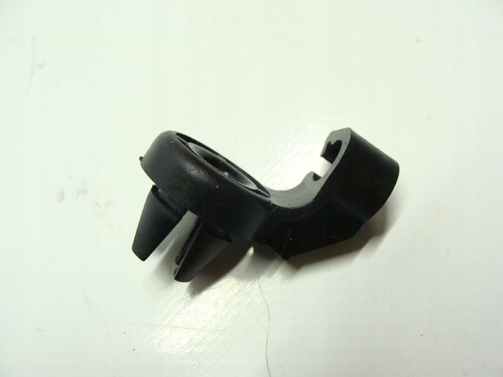 фото №1, Opel corsa b кронштейн опора капот 90357995