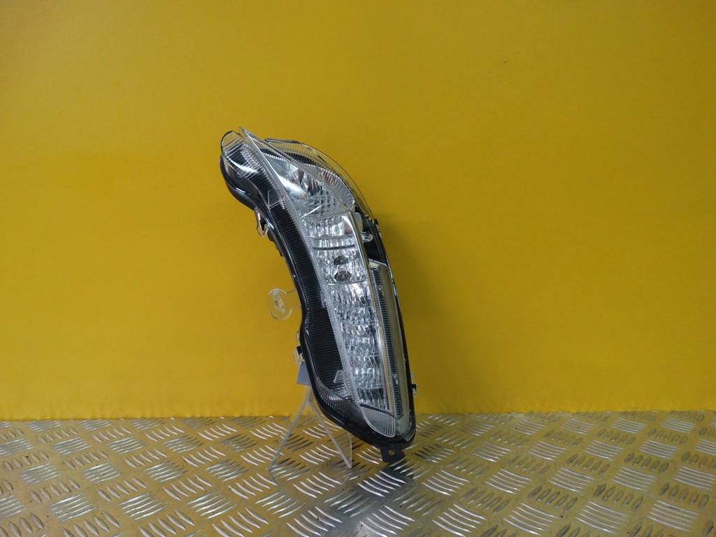 фото №1, Toyota camry 2015- поворотник led drl лампа l