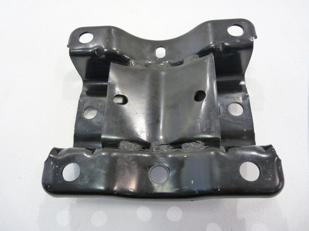 фото №1, Mbm vw touareg 7p опора вала 7l8803799a