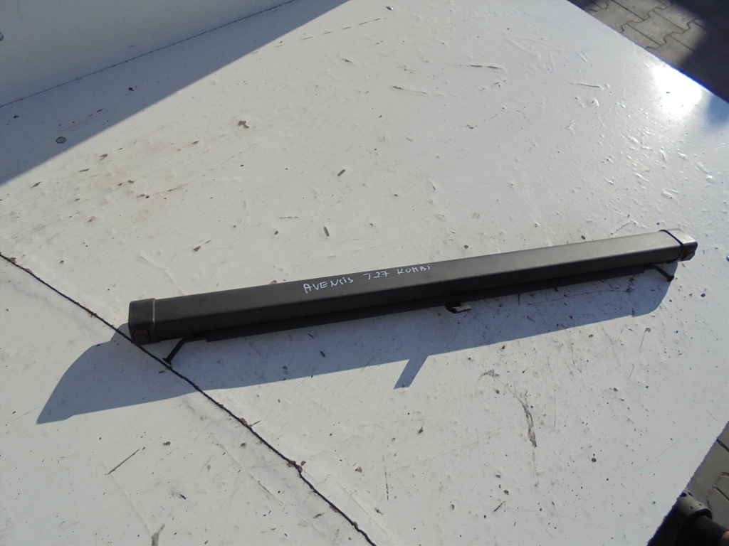 фото №1, Шторка багажника сітка toyota avensis t27 kombi