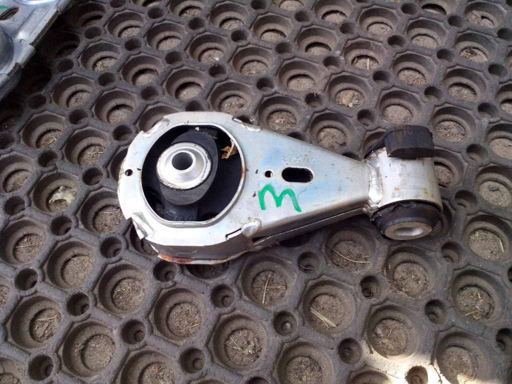 фото №1, Кронштейн подушка scenic iii megane 3 fluence 1.5 dci