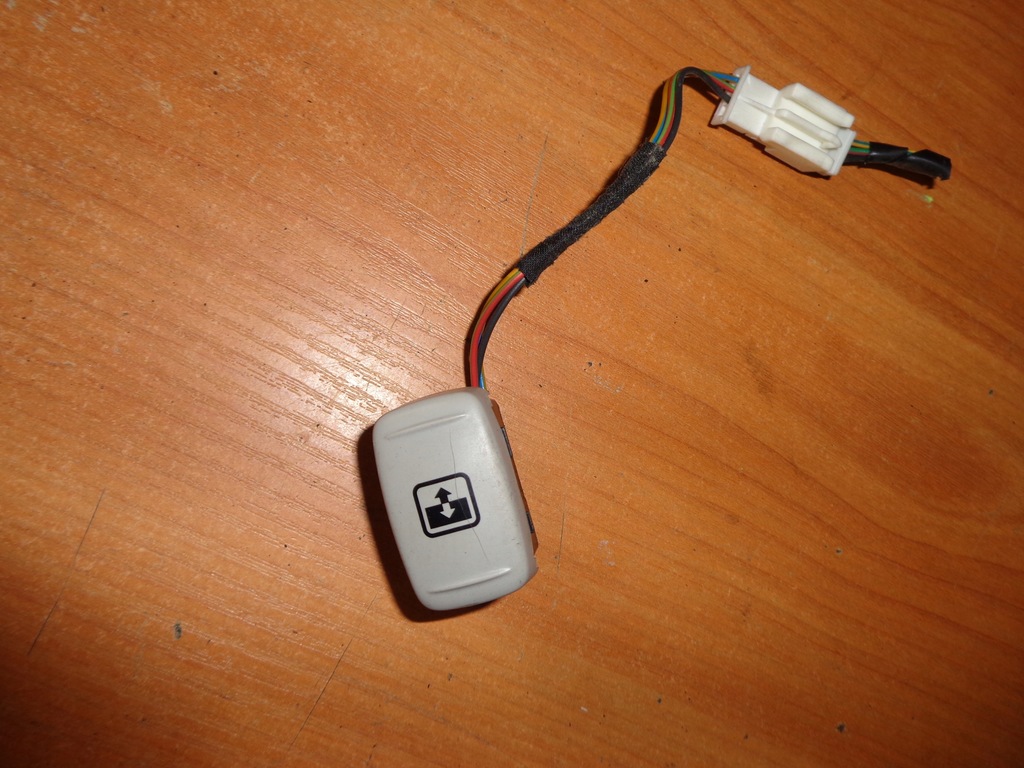 фото №1, Smart forfour for four кнопка панель люк