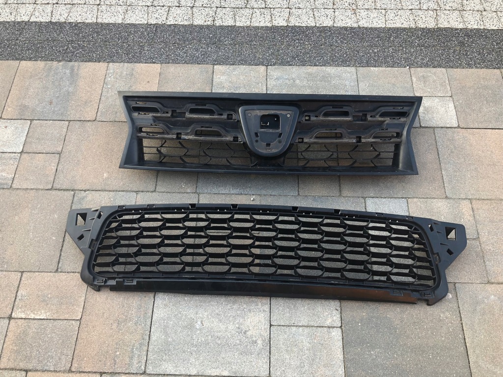 фото №1, Dacia duster lift решітка радіатора решітка радіатора