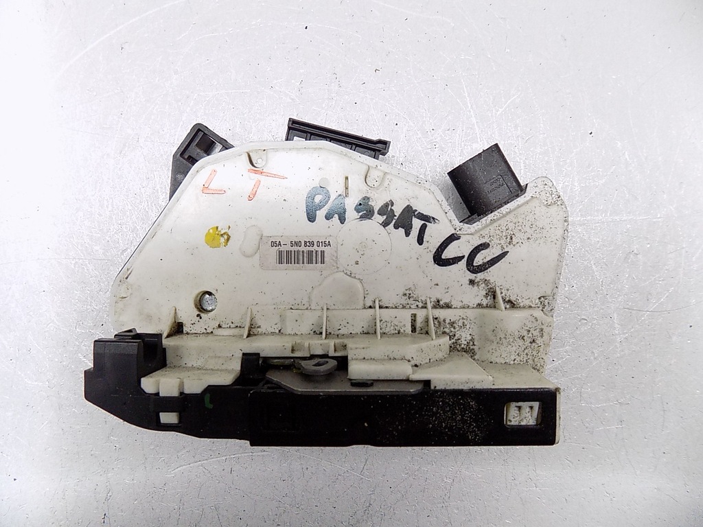 фото №7, Замок двері лівий задня 6-pin - vw passat cc 08-11 eu