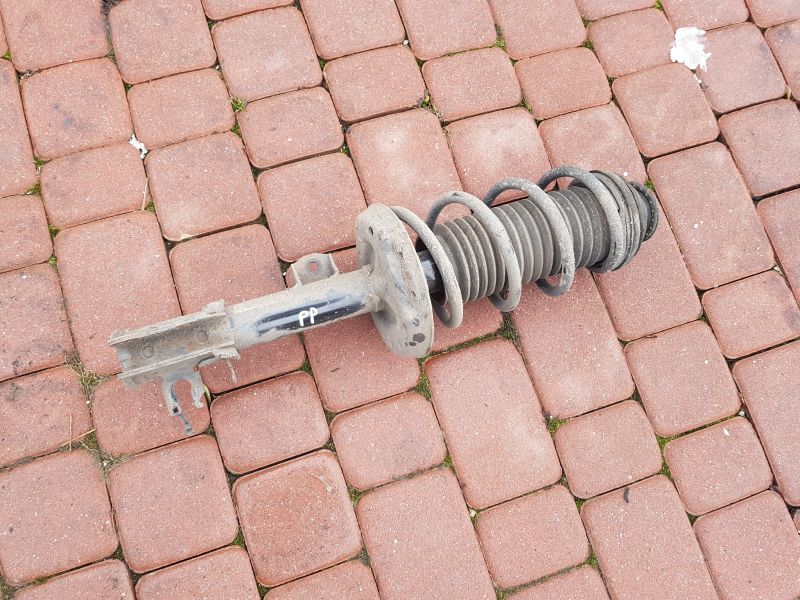 Купить Амортизатор правый перед opel corsa d 13214358