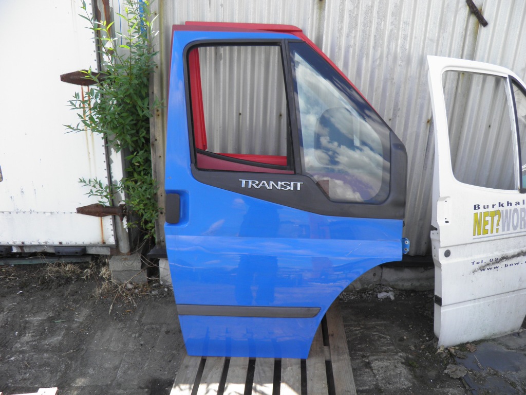 фото №1, Transit 2000- дверь передние правое niebieskie