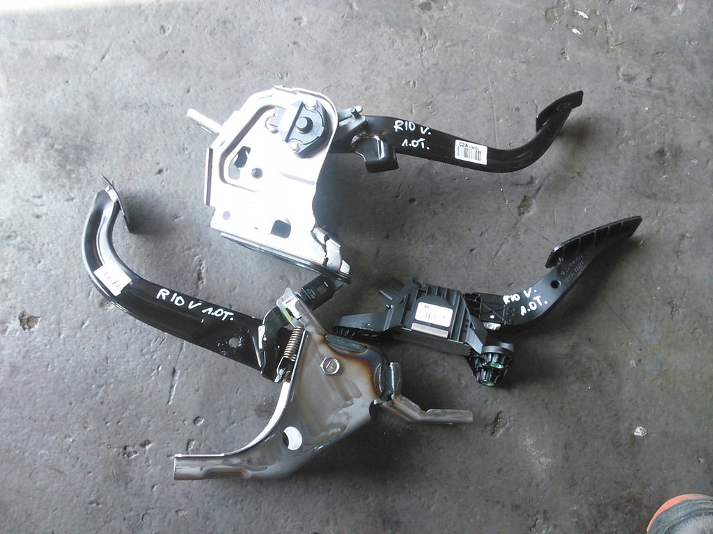 фото №1, Kia rio iv v 2017- педаль газа сцепления тормоза