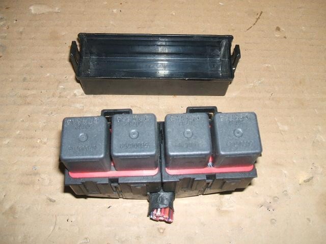 фото №1, Dodge nitro коробка корпус реле