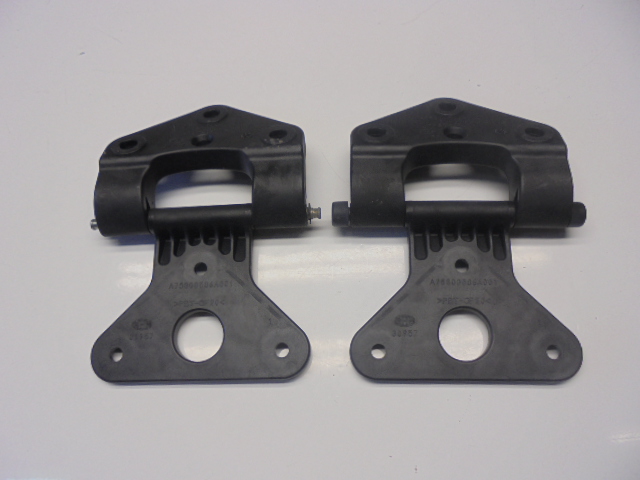 фото №2, Iveco stralis петлі капот решітка