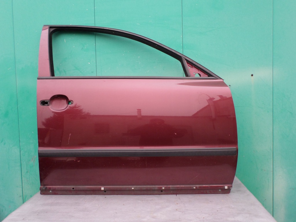 фото №1, Skoda superb дверь правое перед передние 9891