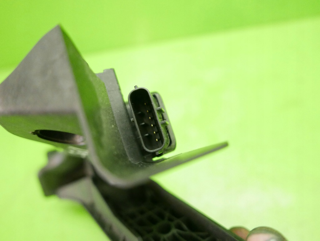 фото №14, Потенциометр педаль газа vw golf plus + 1.9 tdi 04-