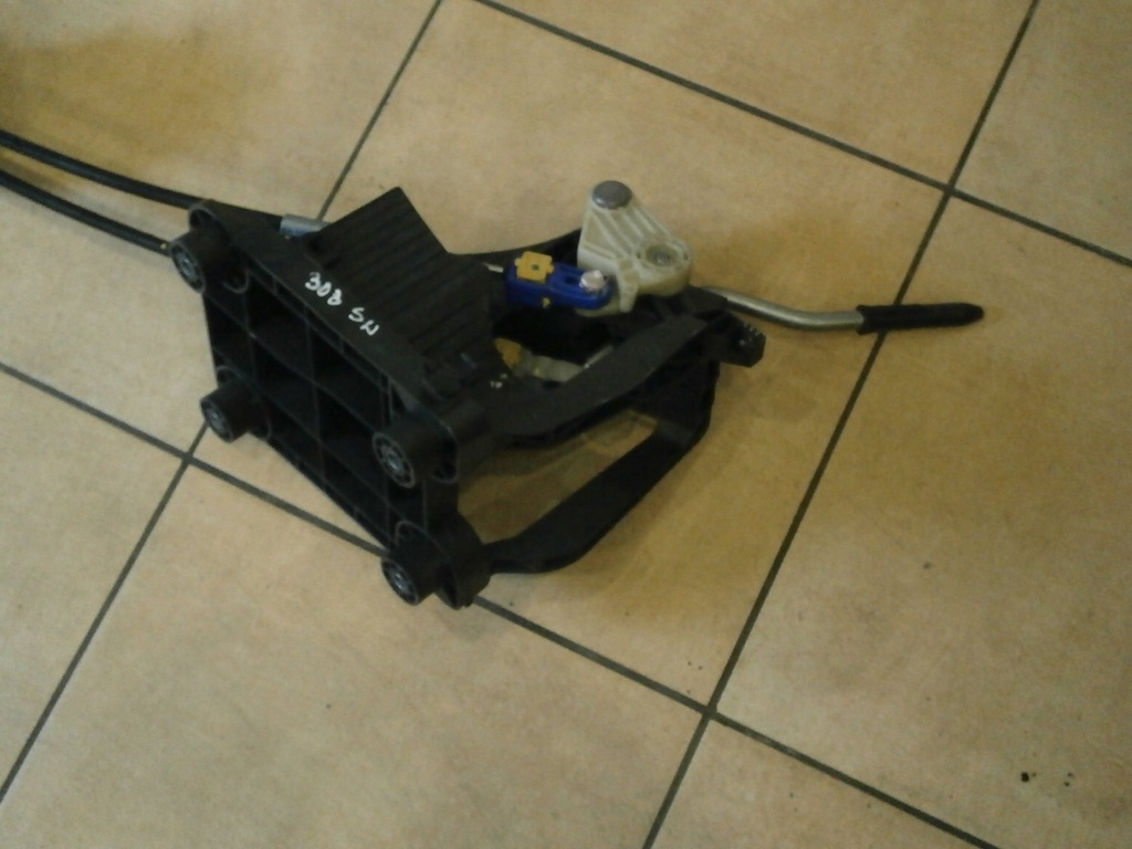 фото №6, Вибірник троси перемикання передач peugeot 308 sw 1.6vti