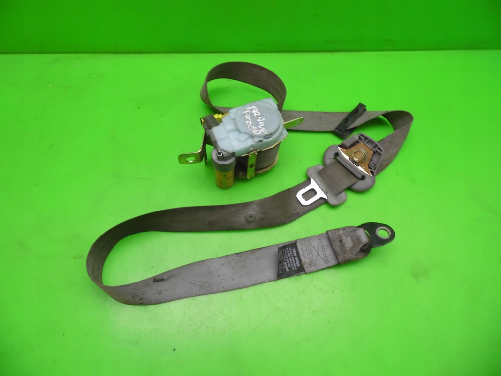 фото №1, Pas безопасности правый перед kia sedona i 99-06