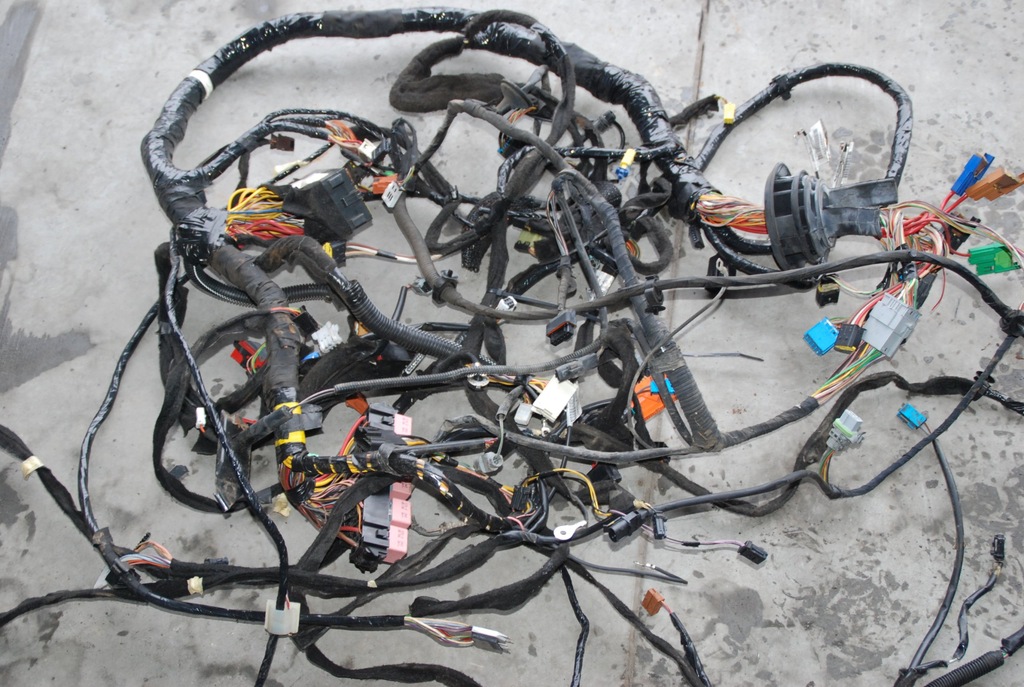 фото №5, Ii master электропроводка жгут главная 2.5 dci 2010r