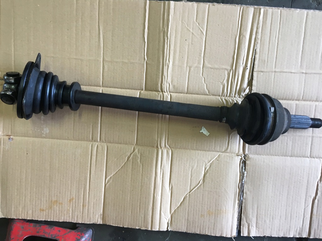 фото №1, Приводной вал левая trafic 1.9 dci