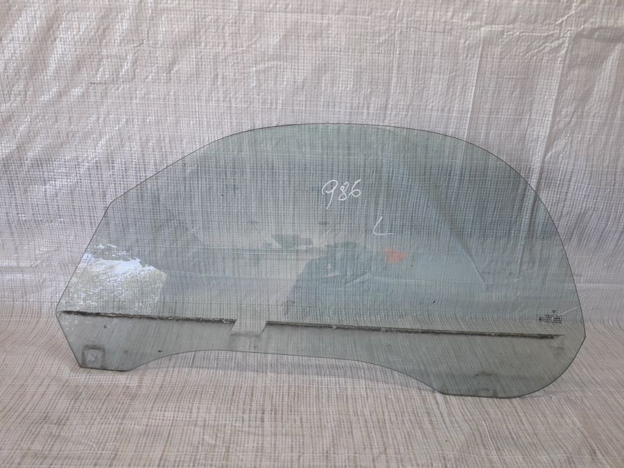 фото №1, Porsche boxster 986 стекло дверь левая
