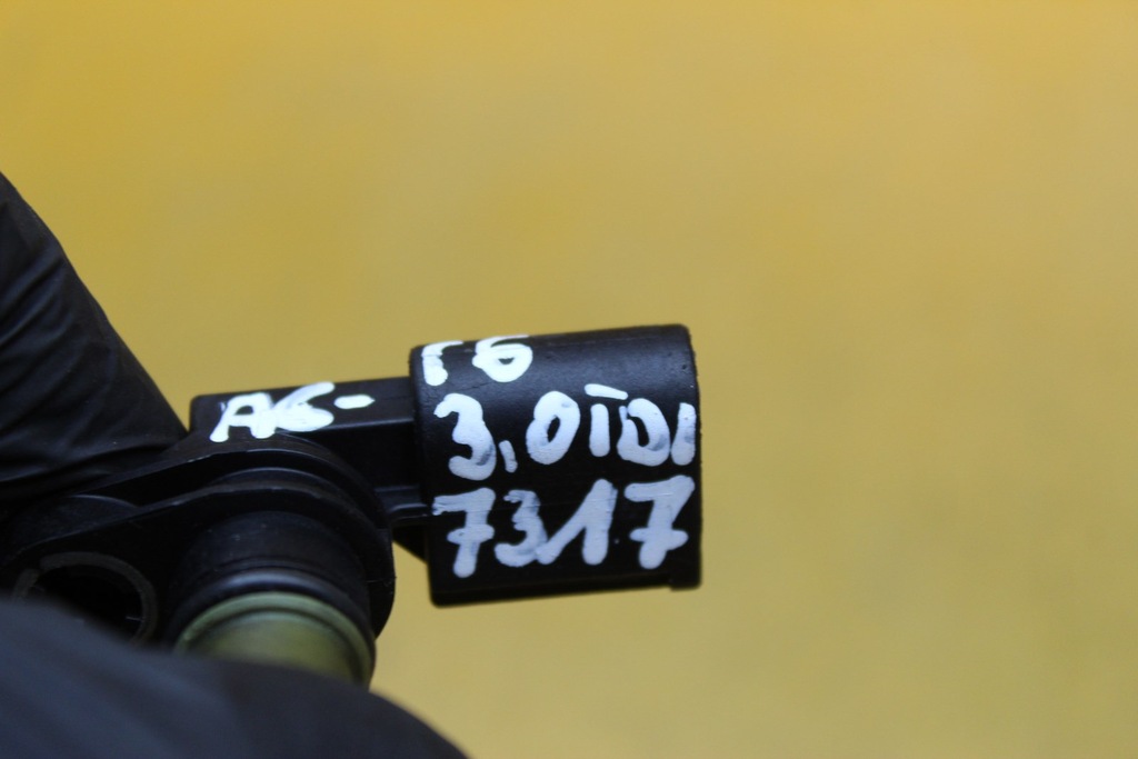 фото №6, Клапан вакууму audi a6 c6 3.0tdi 1j0905183