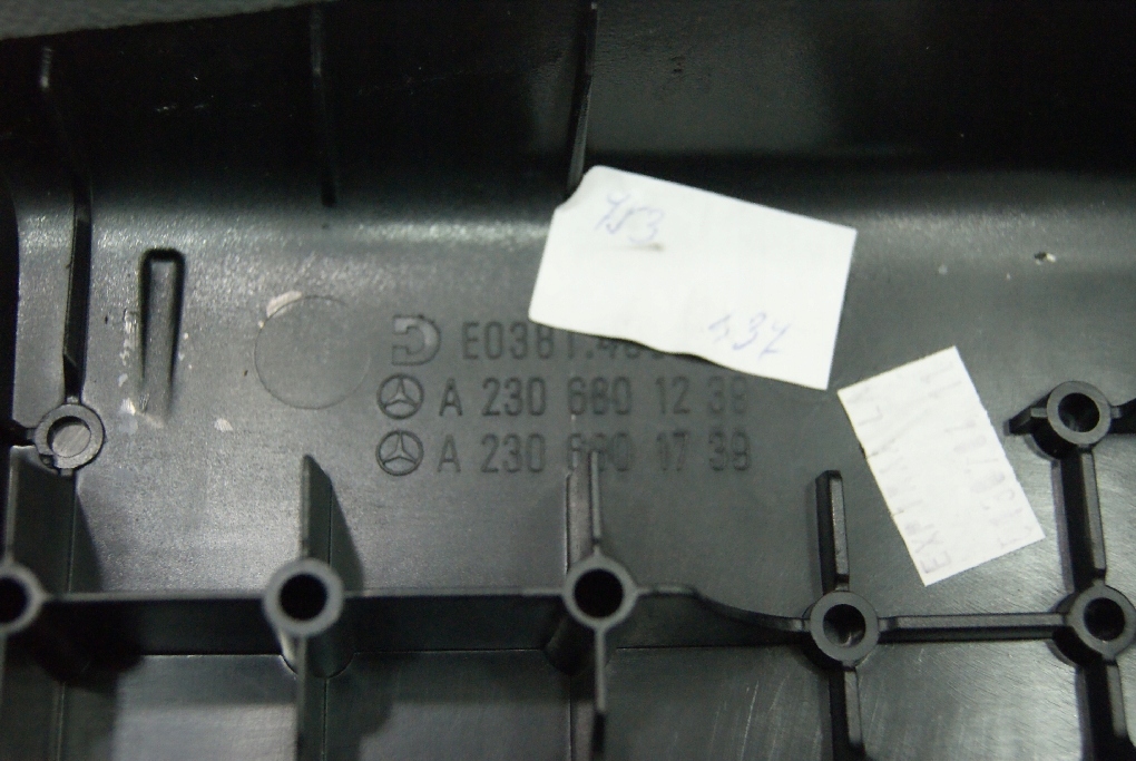 фото №3, Підлокітник задній mercedes sl r230